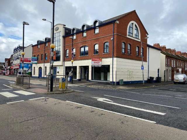 Commercial For Rent in Belfast, Northern Ireland