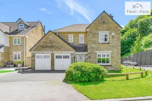 5 bedroom detached house for sale