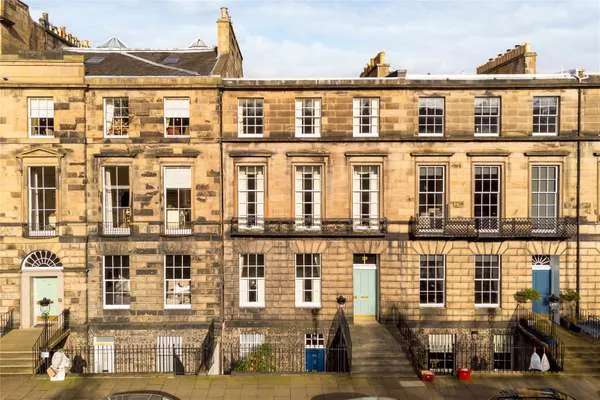 Heriot Row, New Town, Edinburgh, EH3 6EN | Property for sale | Savills