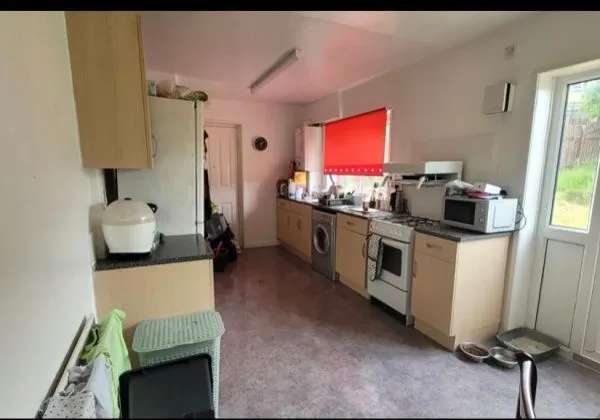 House For Rent in Bradford, England