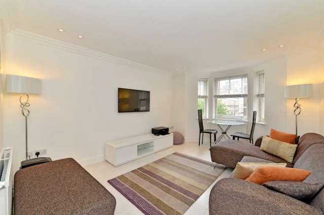 Apartment For Rent in City of Westminster, England