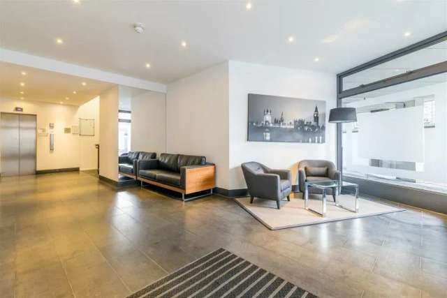 Apartment For Rent in London, England