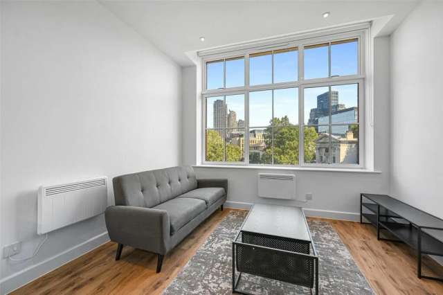 Apartment For Rent in City of London, England