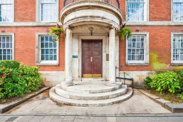 Flat for sale in Westgate Street, Cardiff CF10