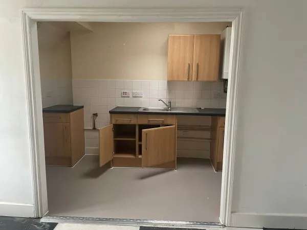 Flat For Rent in Southampton, England