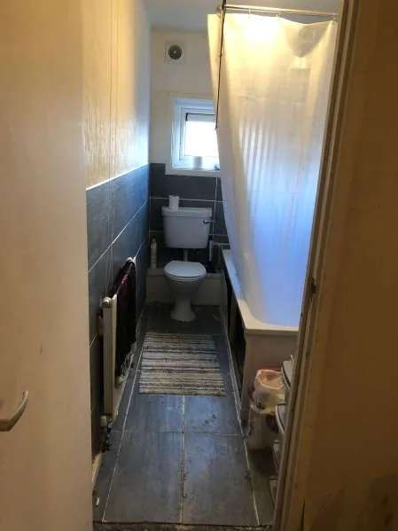 Flat For Rent in Coventry, England