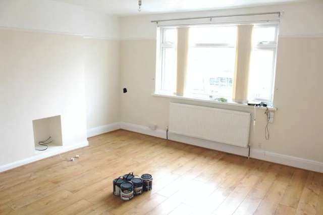 Maisonette For Rent in Bristol, England