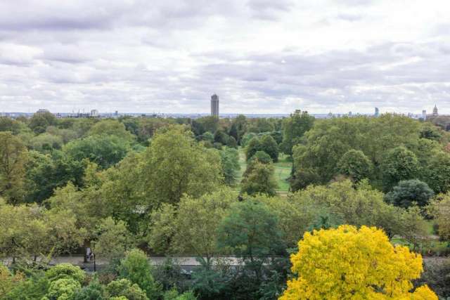 Apartment For Sale in City of Westminster, England