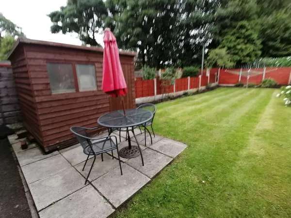 House For Rent in Manchester, England