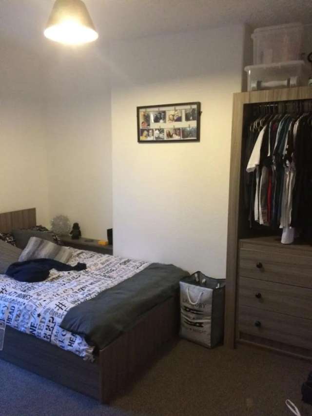 1 bedroom house to rent