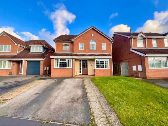 4 bedroom detached house for sale