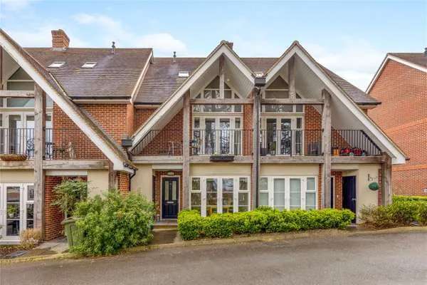 Uplands Road, Guildford, Surrey, GU1 2RW | Property for sale | Savills