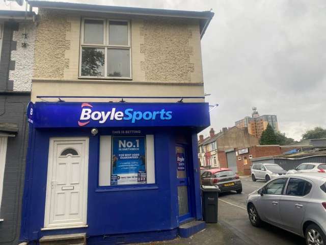 2 bedroom flat to rent