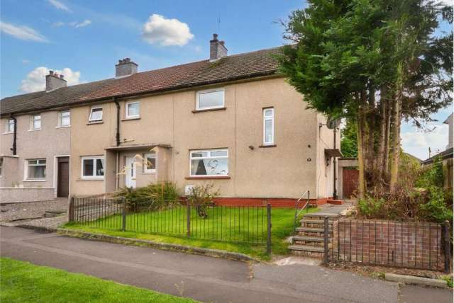 3 Bed House - End Terraced with 1 Reception Room