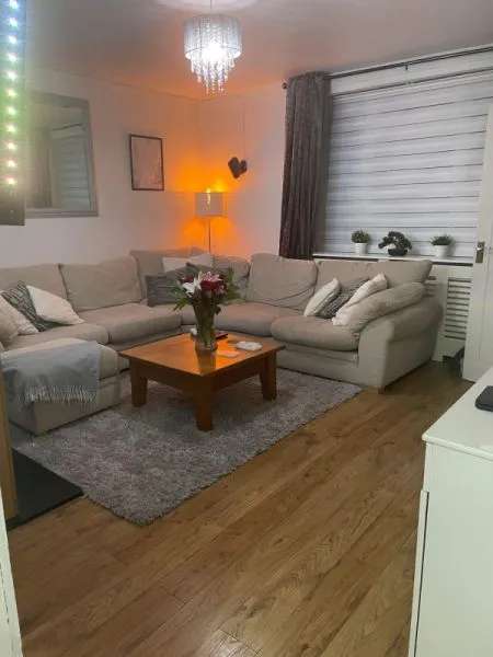 House For Rent in Hertsmere, England