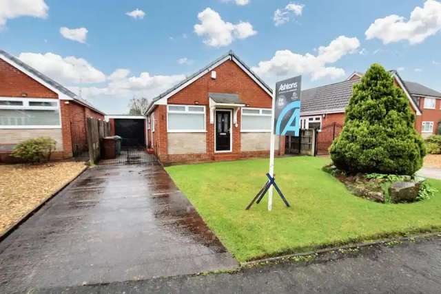 2 bedroom detached bungalow for sale