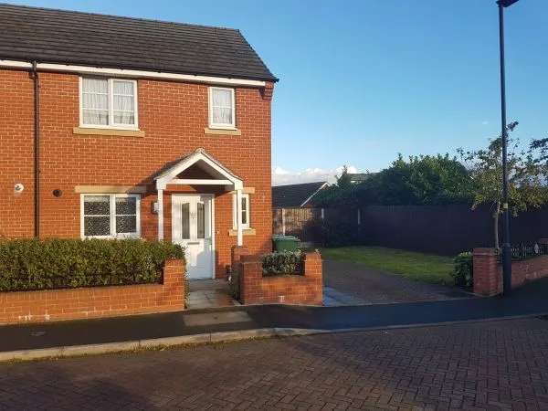 House For Rent in Birmingham, England