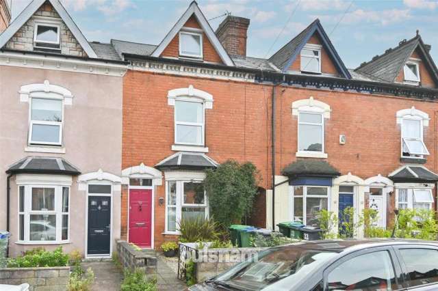 3 bedroom terraced house for sale