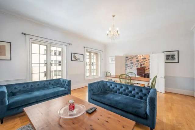 Flat for sale in Fleet Street, Fleet Street EC4Y