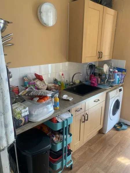 Flat For Rent in Stoke-on-Trent, England