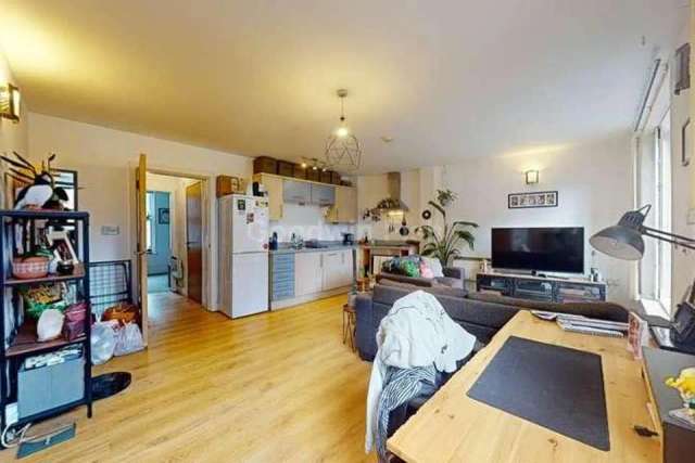 1 bedroom flat for sale