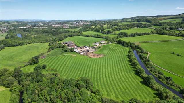 Farm For Sale in Linlithgow Bridge, Scotland