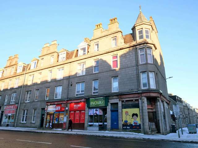 Flat For Sale in Aberdeen City, Scotland