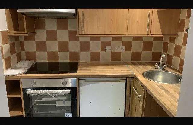 2 bedroom flat to rent