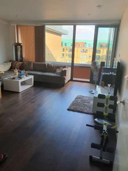 Flat For Rent in London, England