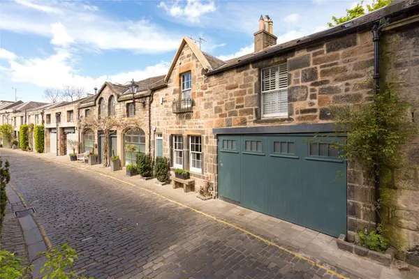 Circus Lane, New Town, Edinburgh, EH3 6SU | Property for sale | Savills