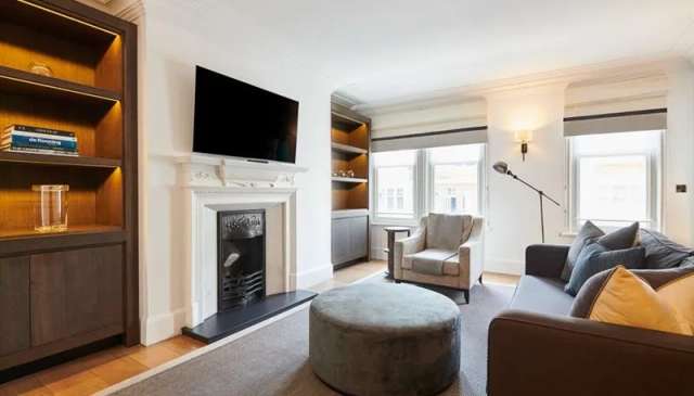 Apartment For Rent in City of Westminster, England