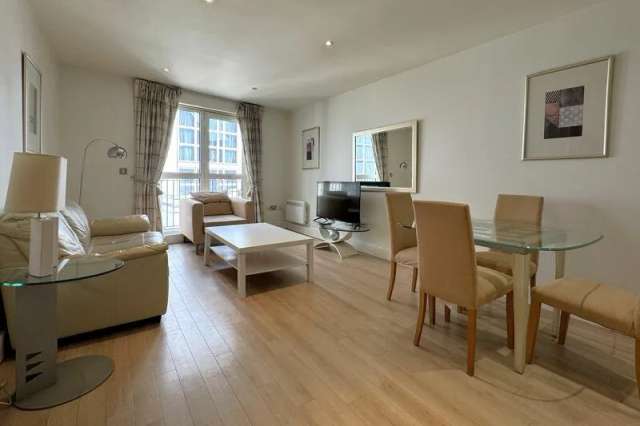 Flat For Rent in City of London, England