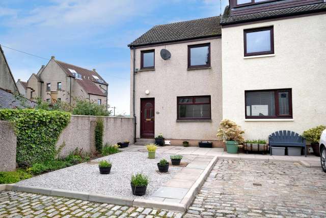 House For Rent in Stonehaven, Scotland