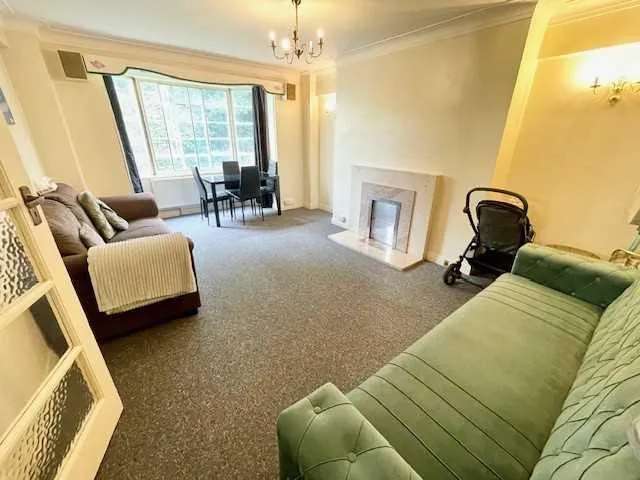 2 bedroom apartment to rent