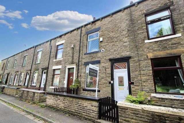 3 bedroom terraced house for sale