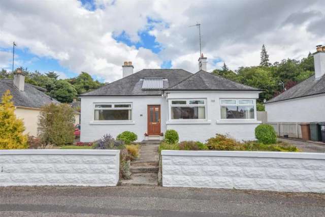 3 Bedroom Detached Bungalow with Garden Driveway and Garage in Drummond Inverness 
