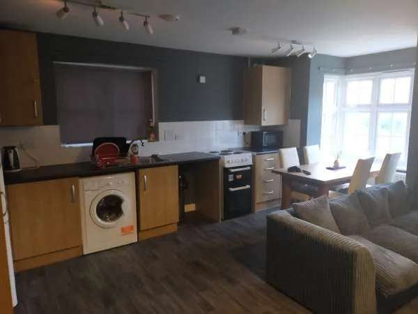 Flat For Rent in Maidstone, England