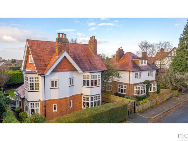 Detached House for sale with 5 bedrooms, Stoneygate Avenue, Leicester