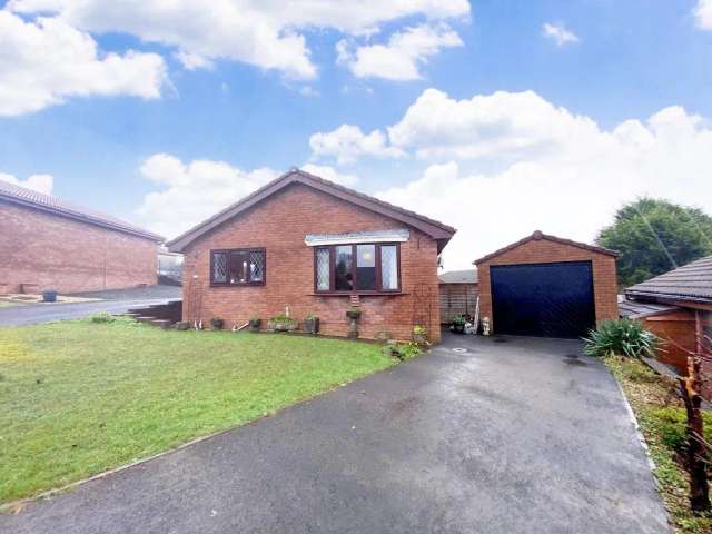 3 bedroom detached bungalow for sale