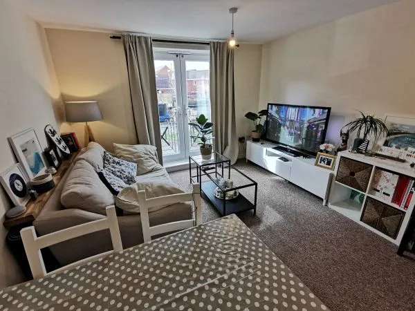 Flat For Rent in Dudley, England