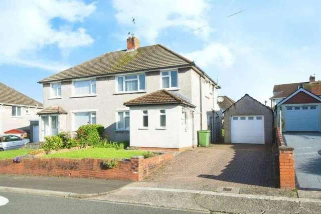 3 bedroom semi-detached house for sale