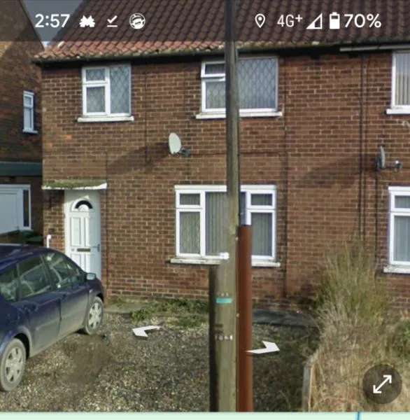 House For Rent in Leeds, England