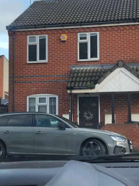 House For Rent in Coventry, England