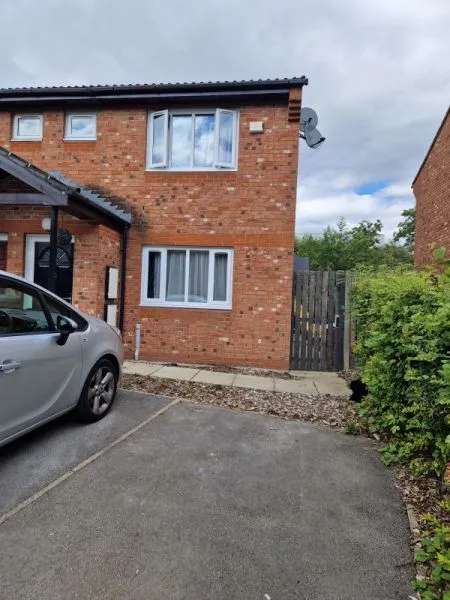 House For Rent in Trafford, England