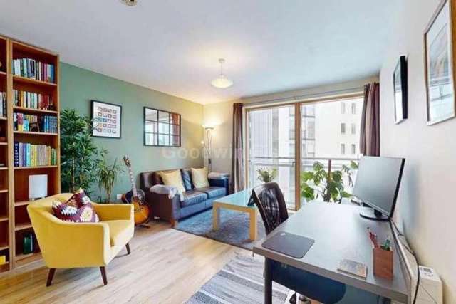 1 bedroom flat for sale