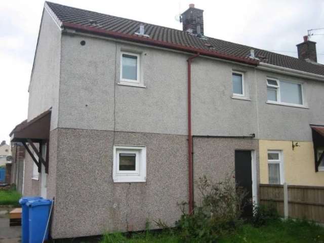 2 bed house in Westhead