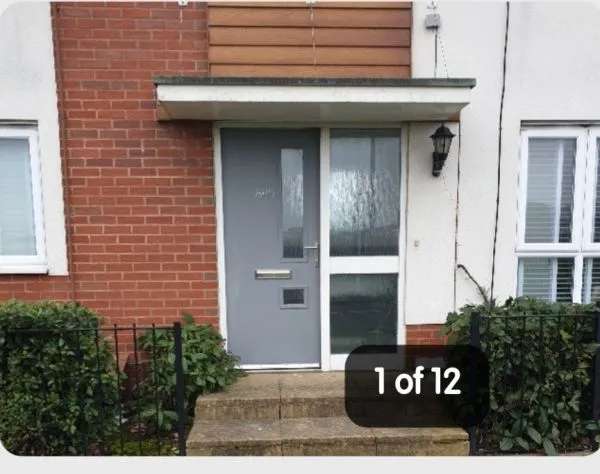 Flat For Rent in Metropolitan Borough of Solihull, England