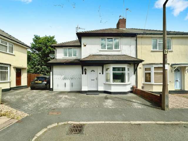 Semi-detached house For Sale in Sandwell, England