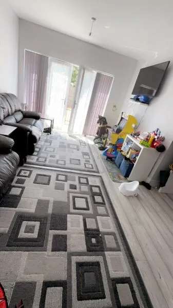 Flat For Rent in Dartford, England