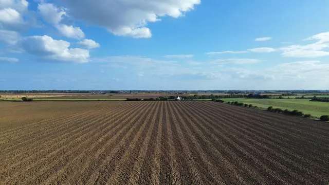 Howlett House Farm - Lot 4, Slackholme End, Hogsthorpe, Skegness, PE24 5NS | Property for sale | Savills